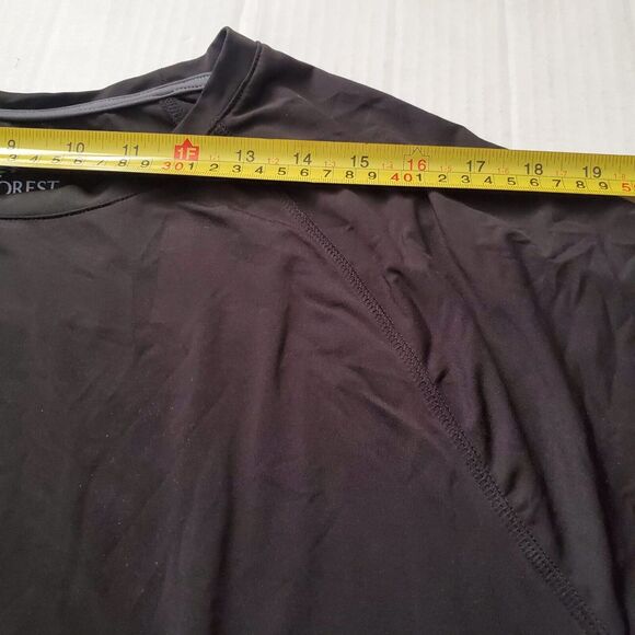 NWT Rainforest Black Rash Guard large - Picture 4 of 6